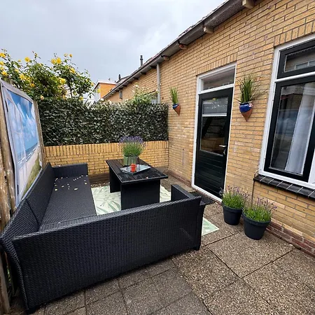 Zon Zee En Duin Egmond Strandhuisje Apartament Egmond aan Zee