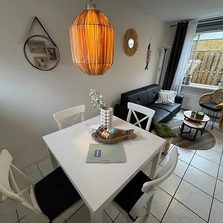 Zon Zee En Duin Egmond Strandhuisje إغموند آن زي