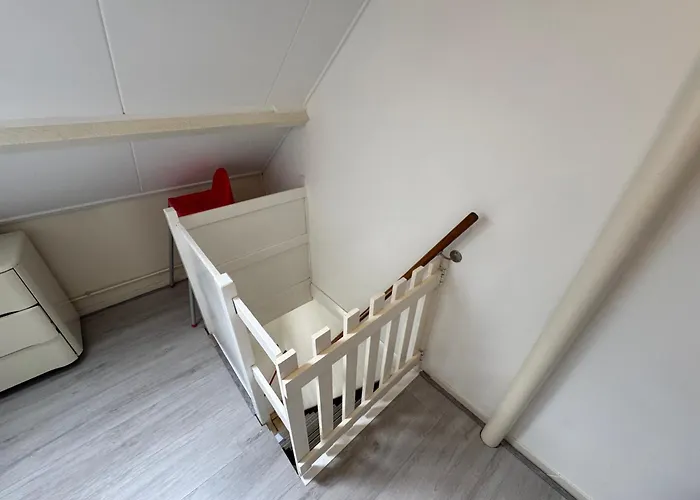 Zon Zee En Duin Egmond Strandhuisje * אגמונד אן זי